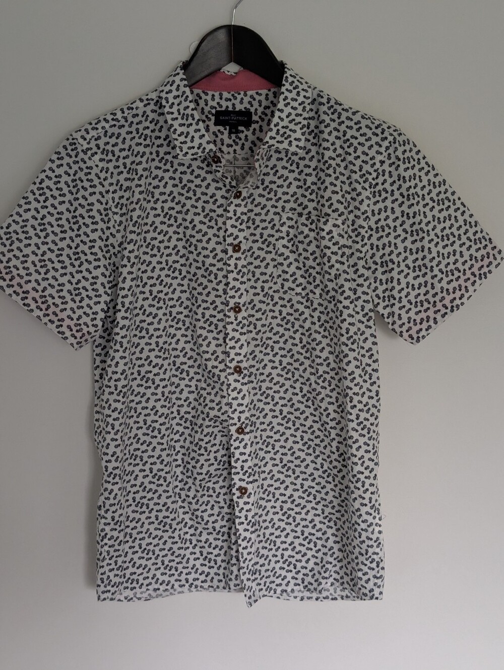 Rue Saint-Patrick Montreal Pineapple Print Short Sleeve Shirt - Men's 16 (Small)